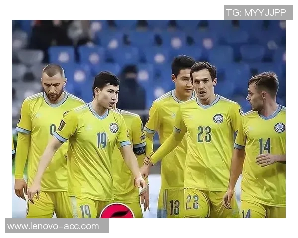 白俄罗斯足球明星的崛起与挑战：从草根到国际舞台的奋斗历程